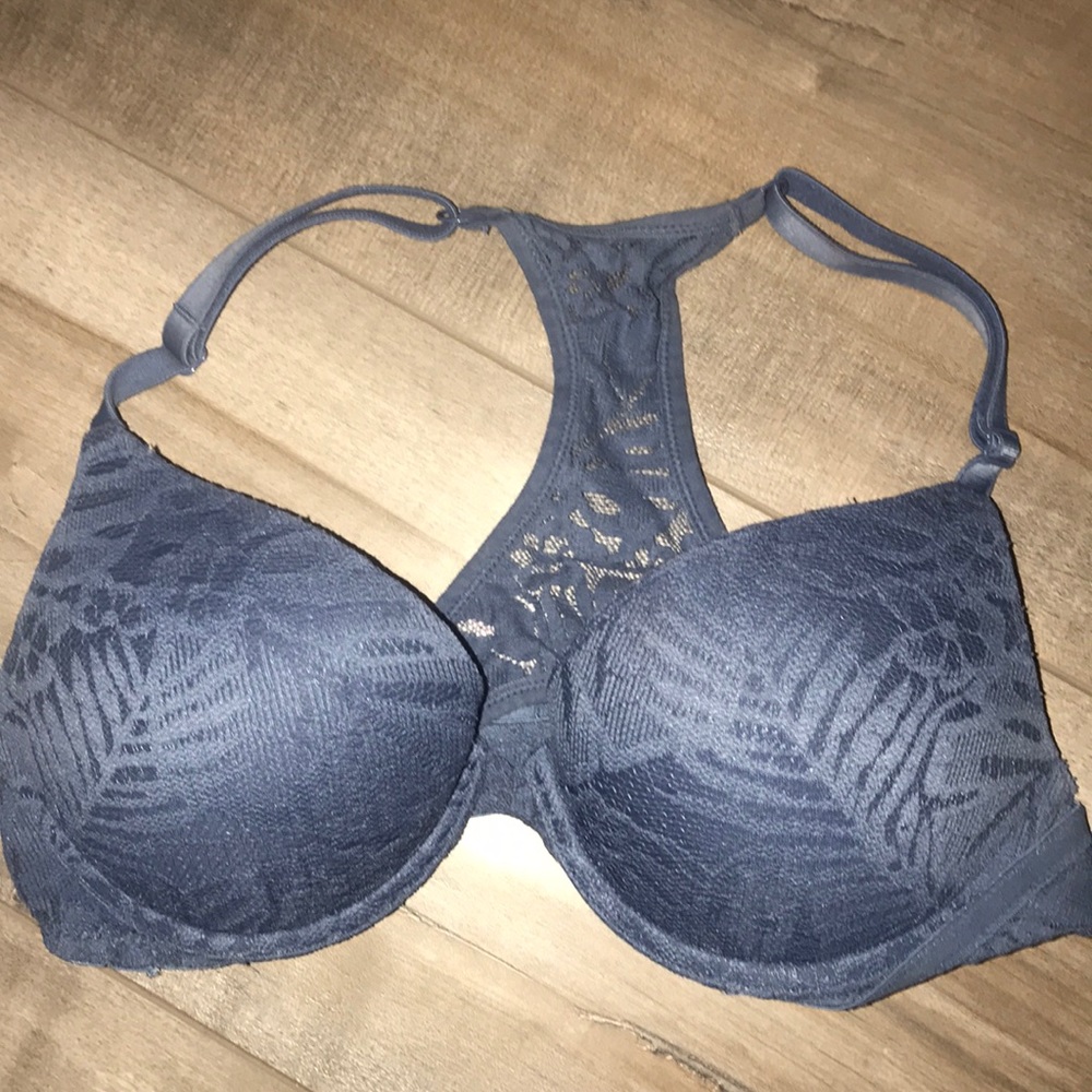 Pink bra (32 c)